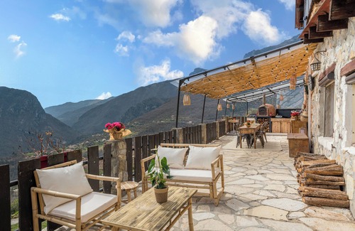 Lantosque House | La Bergerie des cimes, Pets welcome!