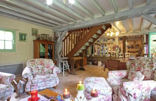 Sainte-Opportune House | La Bergerie - Hortensia: Maison Ancienne avec Jardin Anglais - FR-1-497-35