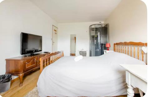 Beuvry House | La Beuvrygeoise