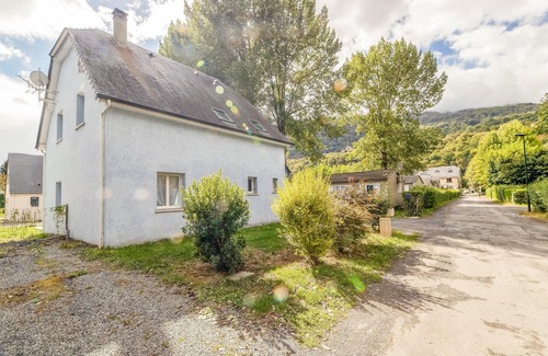 Lau-Balagnas House | La Bigourdane - Three Bedroom House, Sleeps 6