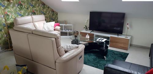Remicourt Apartment | LA BINAMERIE