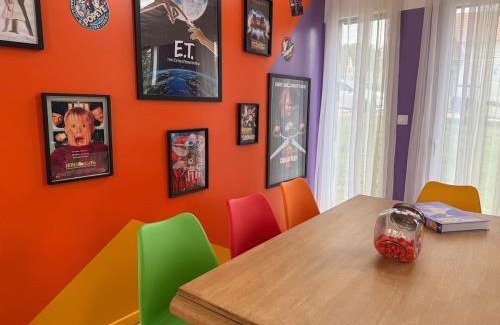 Xermamenil House | La boîte à souvenirs