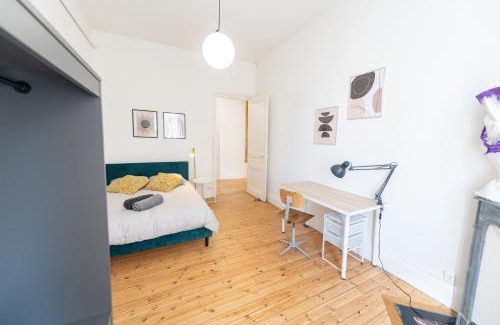 Jacquard - Prefecture Apartment | La Bohème, appartement chaleureux et décoré avec goût