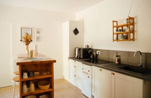 Loutehel Apartment | La Borgnardais