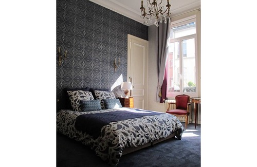 Historic Center House | La Bourgogne en Ville