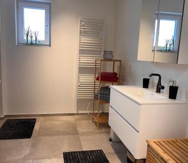 Profondeville House | La Bouverie