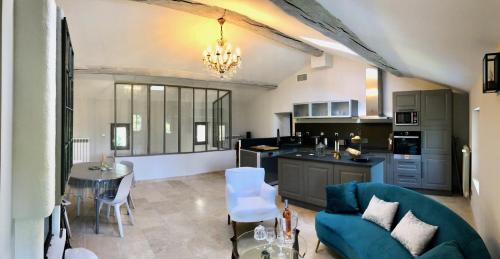 L'Isle-sur-la-Sorgue Apartment | La Bri.Gite