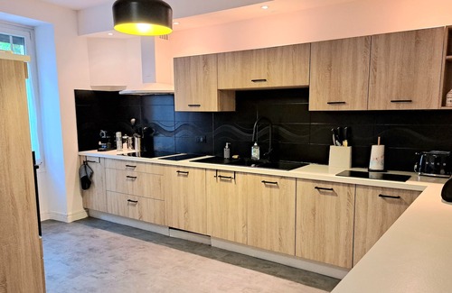 Cadouin House | LA Buissonniere Authentique & Paisible