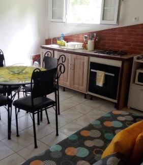 Le Lamentin Apartment | La cabane de Josephine
