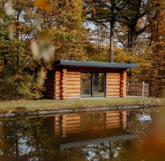 Saint-Louis Ski Chalet | La Cabane de l'Étang du Domaine de la Forestière