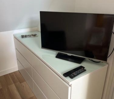 Aubigny-sur-Nere Apartment | La cabane