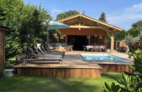 Saint-Julien-en-Born House | La Cabane "noa"