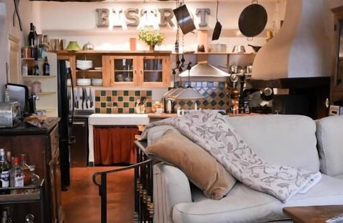 Montfort-sur-Argens Bed & Breakfast | La cachette du comte