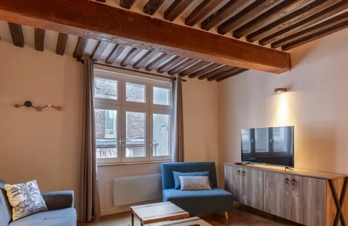 Honfleur Apartment | La Cachette de Lucie | Heart of Honfleur | 100m from the Port | 2 Guests