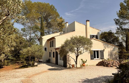 Carces Ski Chalet | La Cadenière : vacances en famille ou entre amis