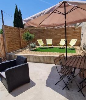 Vedene House | La calade