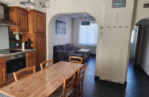 Fecamp House | La Caloge