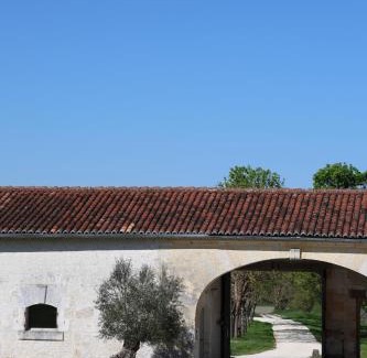 Reaux House | La Cannonerie