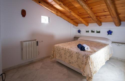 Linares de la Sierra Apartment | La Cantarera