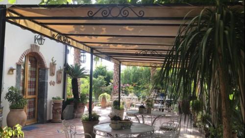 Trappitello Bed & Breakfast | La Capanna di Giuseppe e Maria