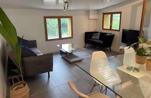 La Chapelle-Mouliere House | La Capiniella