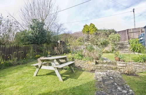 West Lulworth House | La Carabela- a 3 bedroom house Nr Lulworth Cove & Durdle Door