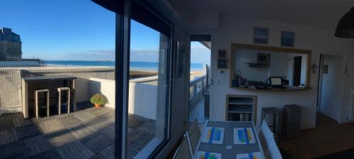 Parame Apartment | La Caravelle au plus près de la mer