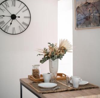 Roquefort-la-Bedoule Apartment | La Caravelle - À 5 min de Cassis