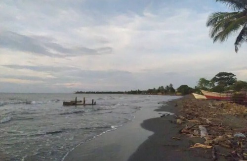 Cordoba Cabin | La Casa Amarilla (On the beaches of the Caribbean Sea)