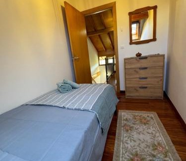 Allariz House | La casa Azul