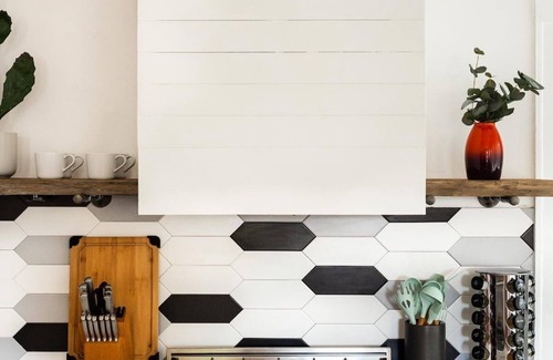 East Side House | La Casa by Minty Living