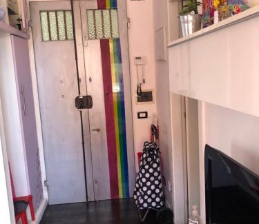 Pisa Apartment | La Casa Colorata