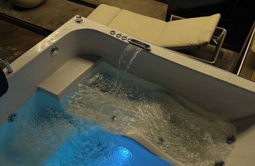 Villa Nueva House | La casa de Andres : Complete and private accommodation with jacuzzi, turkish bath and terrace!