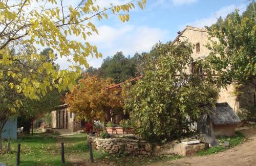 Cortes de Arenoso House | La Casa de la Montaña