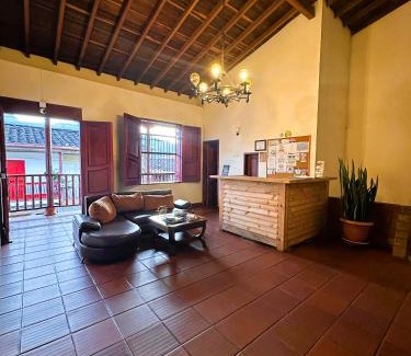 Jardin House | La Casa de las Flores Hostal