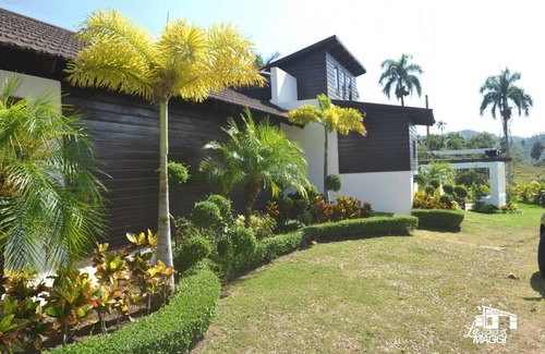 Los Hidalgos House | La Casa de Maggi