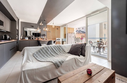 Notre-Dame du Mont Apartment | La Casa de Marseille