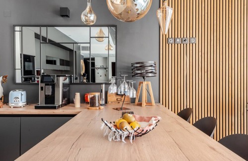 Notre-Dame du Mont Apartment | La Casa de Marseille