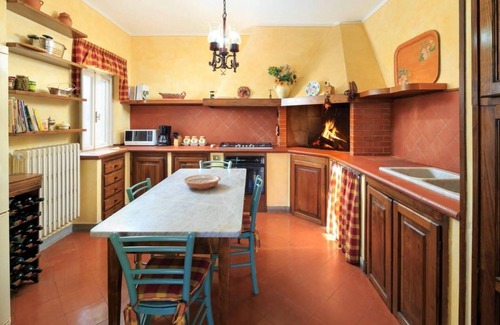 Cevoli Apartment | La Casa degli Archi