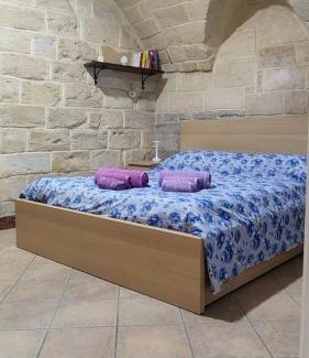 Barletta House | La Casa del Colosso