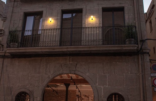 Balaguer Apartment | La Casa Del Miracle. 1st floor ; 4 bedrooms.