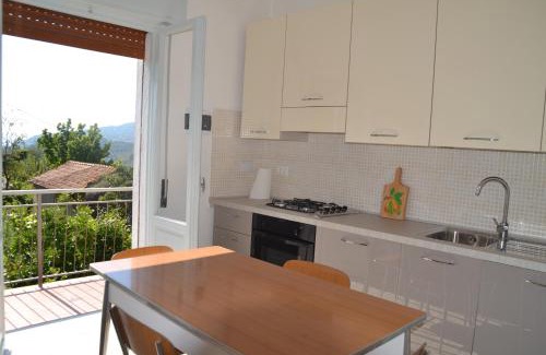 Diano Castello Apartment | La casa del Prussiano