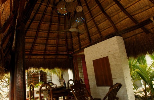 Chelem Villa | La Casa del Xix/with spectacular palapa and mayan pool