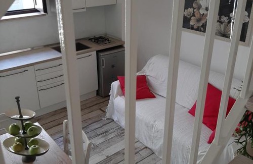 Vitigliano House | La Casa di Adriano