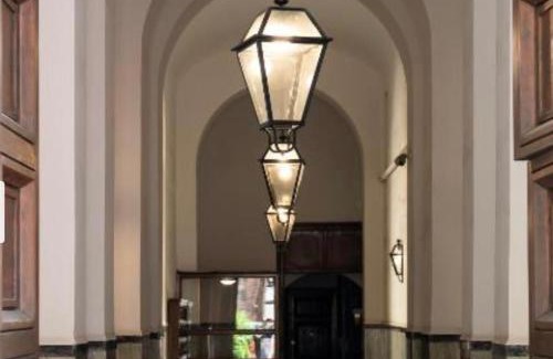 Rione XVI Ludovisi Apartment | La casa di Nina in Via Veneto