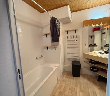 Risoul Apartment | la casa family