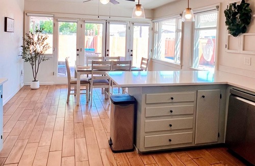 Yuma House | La Casa Grande – Spacious Retreat for Families & Groups