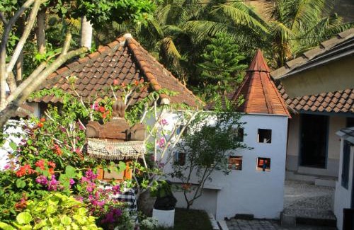 Senggigi House | La Casa Homestay