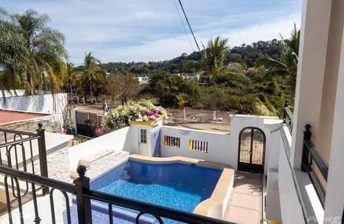 Rincon de Guayabitos House | La Casa Mariposa- 4 complete suites with beautiful common areas for whole family