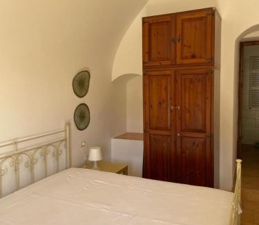 Mattinata House | La casa nel bosco